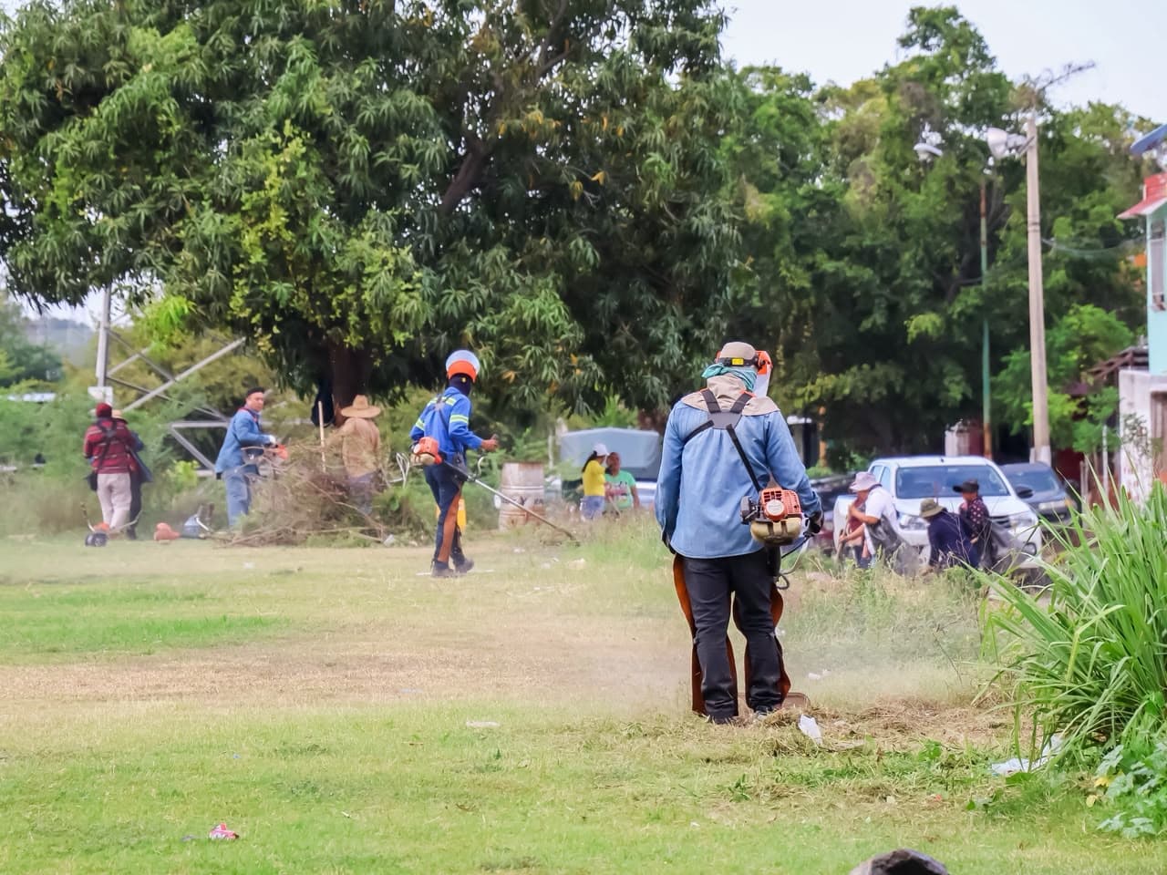 Imagen 4 de Gobierno Municipal Realiza con Éxito Campaña de Limpieza y Descacharrización en El Veladero.