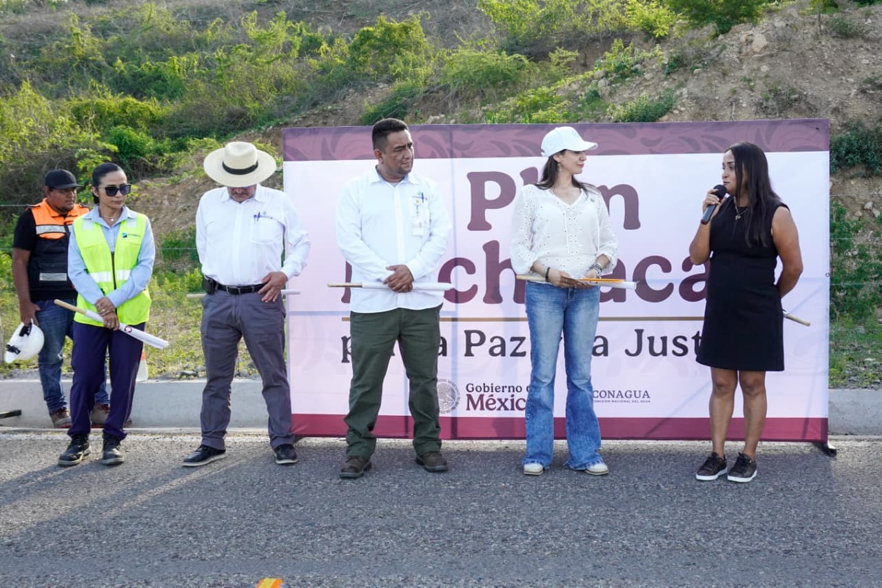 Imagen 5 de Conagua y Gobierno Municipal Arrancan Trabajos de Protección en DIM Lázaro Cárdenas.