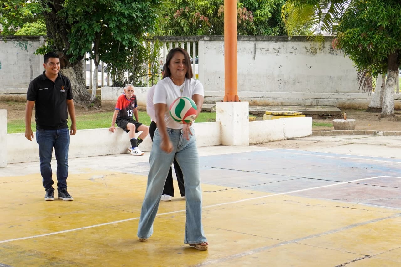 Imagen 8 de DIF Municipal Promueve Torneo Amistoso de Cachibol para Adultos Mayores.