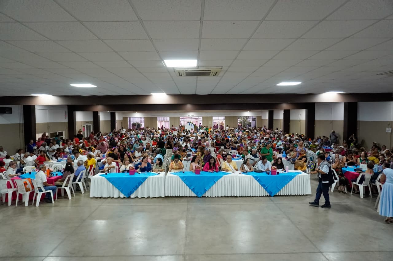 Imagen 5 de ¡Con Magno Festejo, DIF Municipal Celebra a Adultos Mayores!